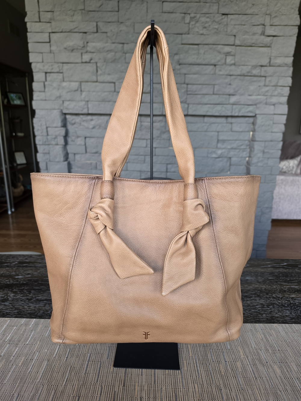 Frye Nora Knot-Handle Leather Tote Bag